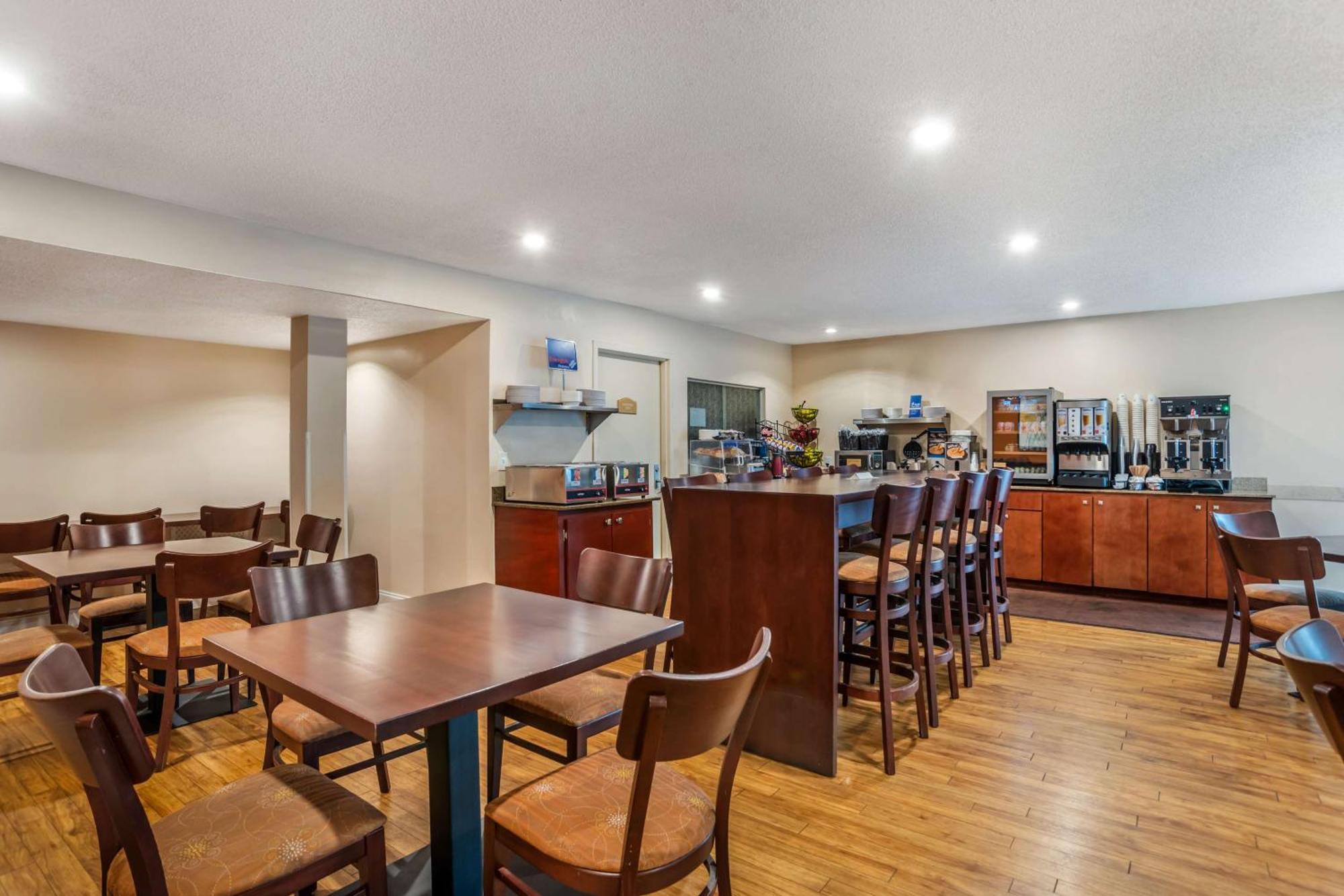 Best Western Oak Manor Билокси Экстерьер фото